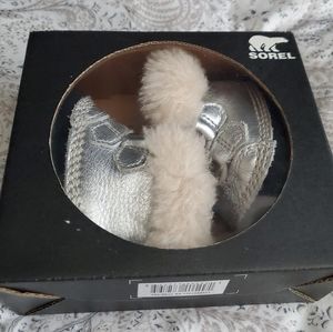 Sorel Caribootie caribou 6-12 months